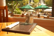 Waikiki Casual Dining Restaurant - Honolulu, Hawaii